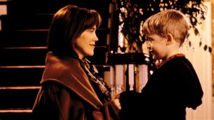 Catherine O'Hara Home Alone: A Comprehensive Look at the Iconic Performance